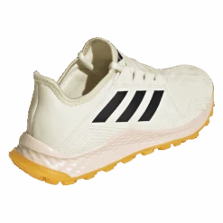 Hockey Youngstar Ivory (2024) -Hockeycentre IG2040 7 FOOTWEAR Photography BackLateralTopView white